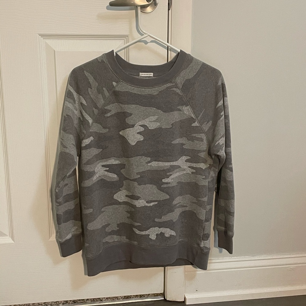 NWOT American Eagle Oversized Crewneck